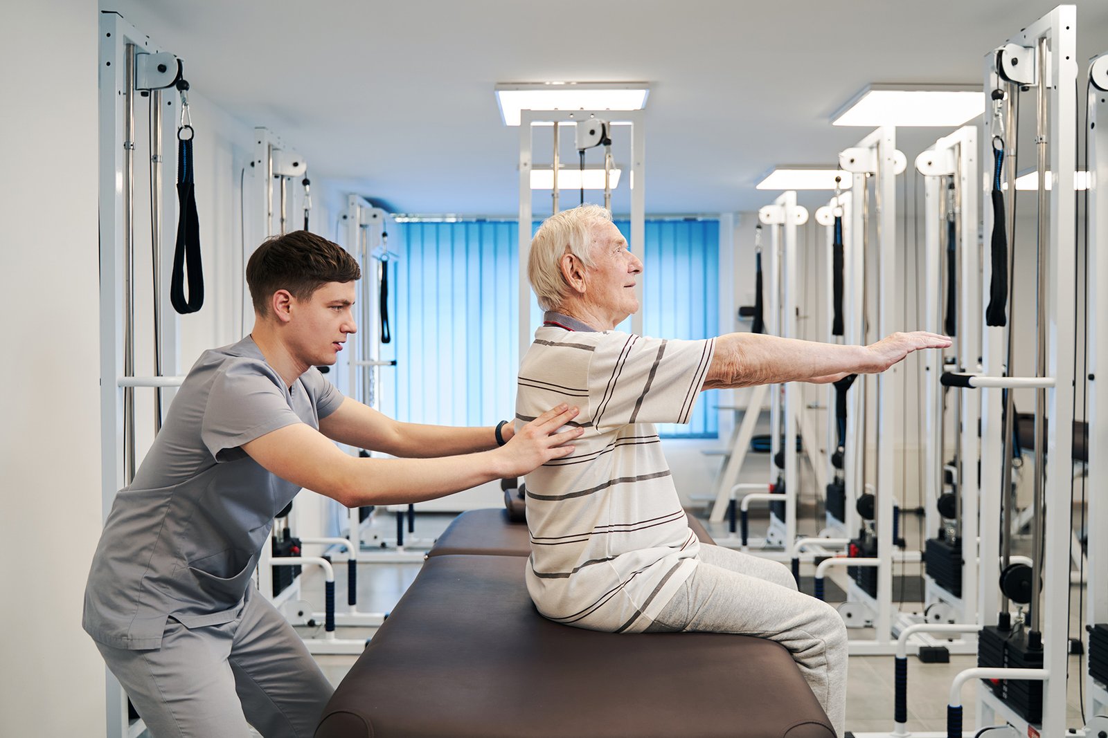 Лікування болю в спині в Modus Clinic