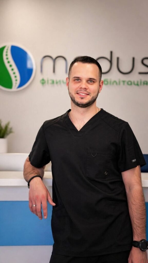 Момот Андрій Віталійович