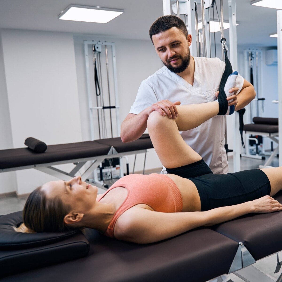 Реабілітація коліна у Modus Clinic